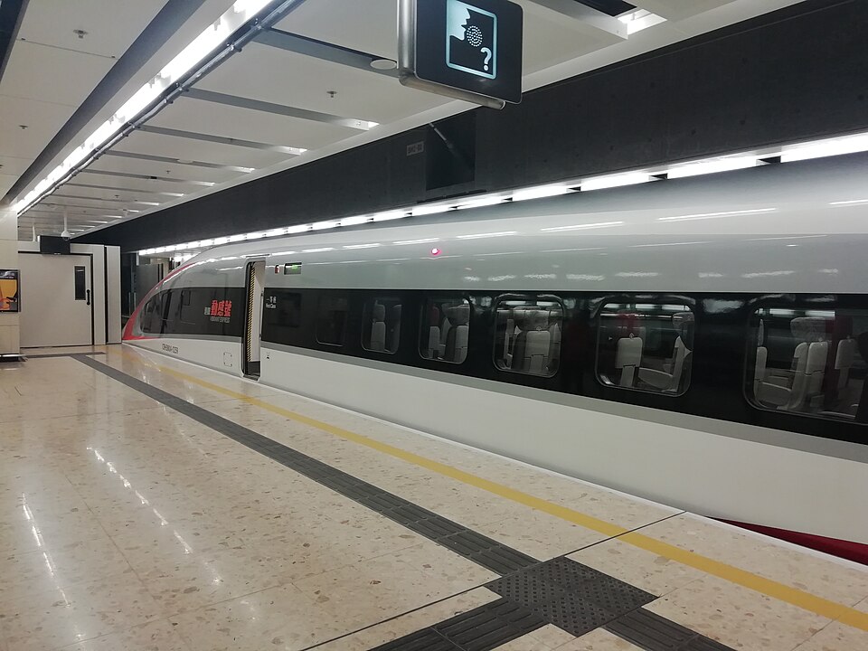 Description of high-speed rail technology and development
